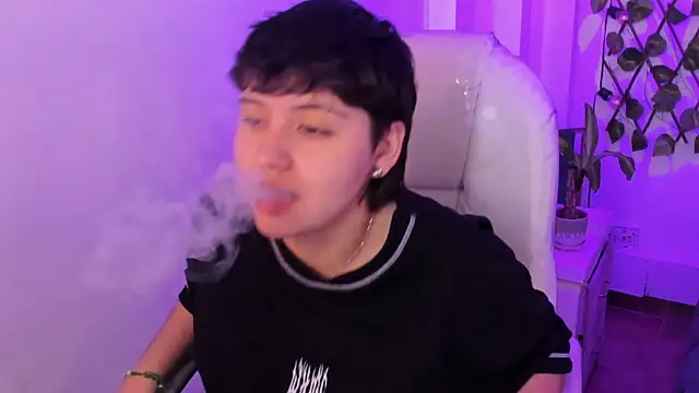 Nathaly ds online show from 04/08/26, 08:20