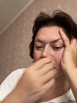 Kiravix online show from 10/23/25, 09:52