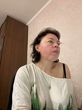 Kiravix online show from 11/10/25, 08:02