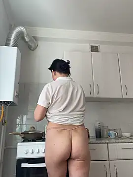 Kiravix online show from 04/11/26, 07:45