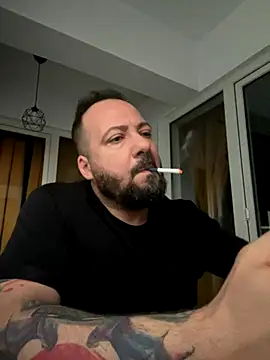 Snapshot of DavidMaros chatting on 11/01/25, 05:09 DavidMaros online show from 11/01/25, 05:09