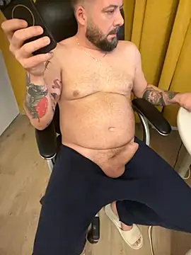 Snapshot of DavidMaros chatting on 11/08/25, 02:56 DavidMaros online show from 11/08/25, 02:56