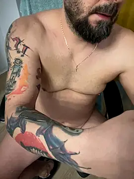 Snapshot of DavidMaros chatting on 11/27/25, 06:59 DavidMaros online show from 11/27/25, 06:59