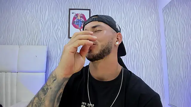 dylan jacobx online show from 12/15/25, 03:22