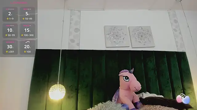 Snapshot of PaulinaGame chatting on 09/12/25, 06:52 PaulinaGame online show from 09/12/25, 06:52