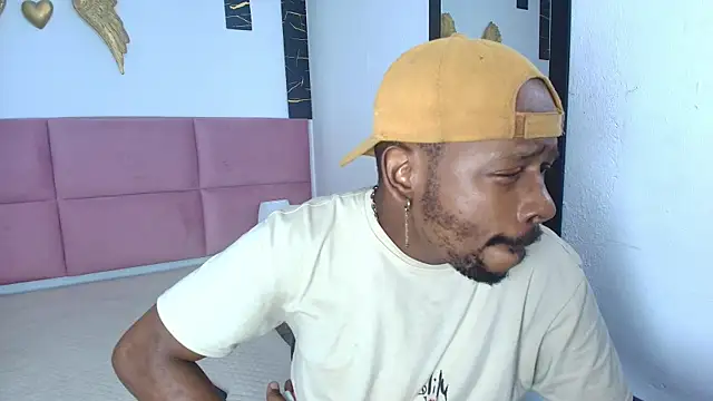 muller asher online show from 10/31/25, 09:05