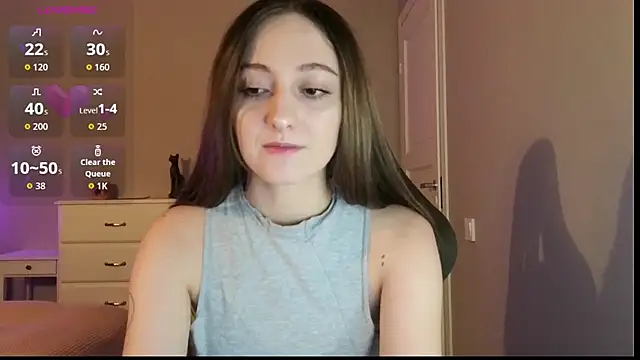 white liillyy online show from 07/06/26, 08:55