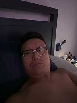 Snapshot of tashaninlife chatting on 09/26/25, 10:47 tashaninlife online show from 09/26/25, 10:47