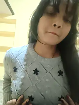 RAYI Queen 2 online show from 11/05/25, 07:03