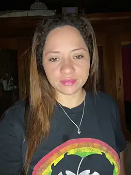 Snapshot of sabrossa chatting on 11/16/25, 04:51 sabrossa online show from 11/16/25, 04:51
