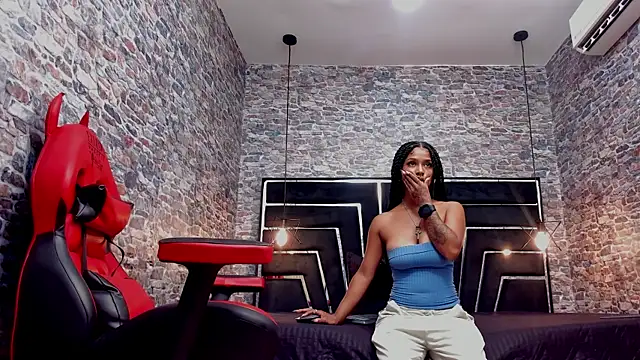 WILD FIREE  online show from 03/13/26, 07:09