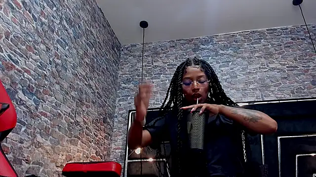 WILD FIREE  online show from 03/20/26, 08:03