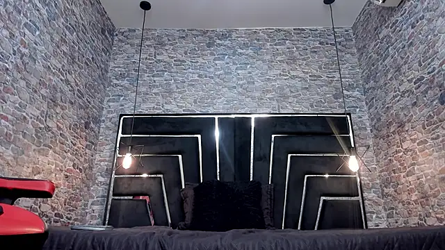 WILD FIREE  online show from 03/22/26, 07:28