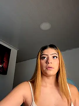 Melissa coll online show from 09/23/25, 09:51