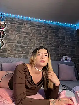 Melissa coll online show from 02/17/26, 04:53