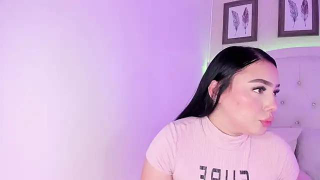 kitty blueee online show from 04/09/26, 02:22