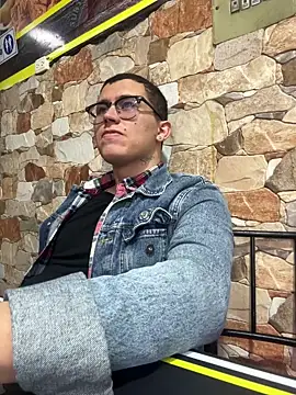 Snapshot of Kurtxxx22 chatting on 10/08/25, 09:56 Kurtxxx22 online show from 10/08/25, 09:56