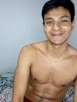 Snapshot of Valois2025 chatting on 10/14/25, 05:30 Valois2025 online show from 10/14/25, 05:30