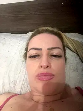 Alerquinasc online show from 10/18/25, 03:53