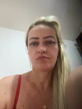 Alerquinasc online show from 10/22/25, 01:06