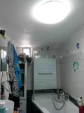 Snapshot of Alisasex@xh chatting on 12/03/24, 12:06 Alisasexxh online show from 12/03/24, 12:06