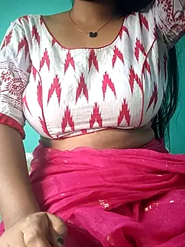 Snapshot of yoursexy_rumi chatting on 11/08/25, 08:14 yoursexy rumi online show from 11/08/25, 08:14