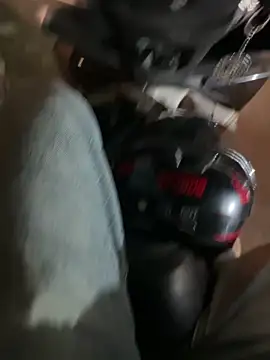 Xharmakesyoufeelorgasms online show from 05/13/26, 10:49