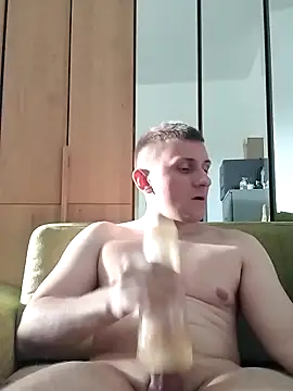 paulh22 online show from 12/18/25, 11:27