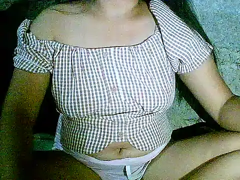 Snapshot of hotmom_pinay chatting on 10/03/25, 04:42 hotmom pinay online show from 10/03/25, 04:42