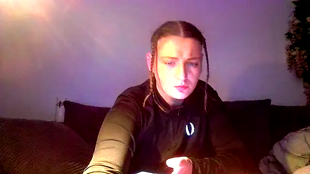 RUBY-ROSE-SWINGS online show from 12/16/25, 07:30