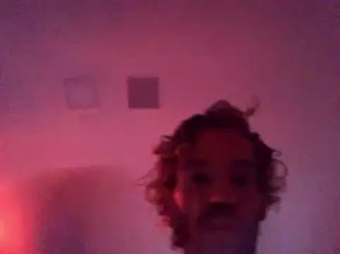 Snapshot of Siegfri3d__ chatting on 10/30/25, 03:30 Siegfri3d   online show from 10/30/25, 03:30