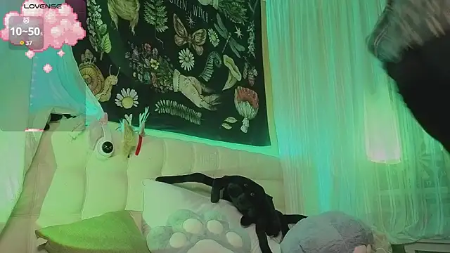 Miko Meow online show from 10/24/25, 08:16