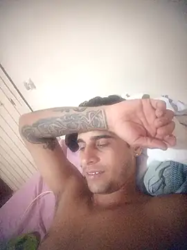 QUIEROFOLLARTEDUR online show from 02/02/26, 06:34