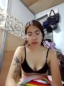 Deliciousgirl14 online show from 10/10/25, 07:13