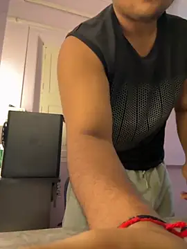 Snapshot of Kira_1413 chatting on 10/26/25, 08:15 Kira 1413 online show from 10/26/25, 08:15