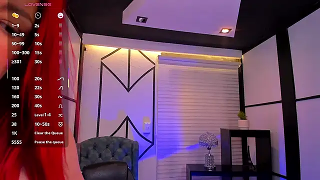 Snapshot of NahomiRichards_ chatting on 11/26/25, 04:46 NahomiRichards online show from 11/26/25, 04:46