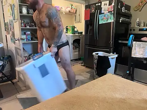 bearcub300 online show from 11/09/25, 09:13