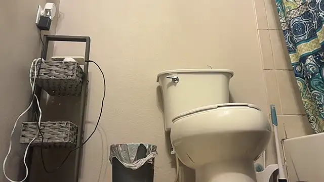 bearcub300 online show from 11/13/25, 03:55