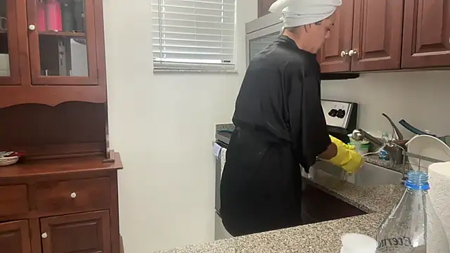 Snapshot of prettyykitty22 chatting on 10/26/25, 06:36 prettyykitty22 online show from 10/26/25, 06:36