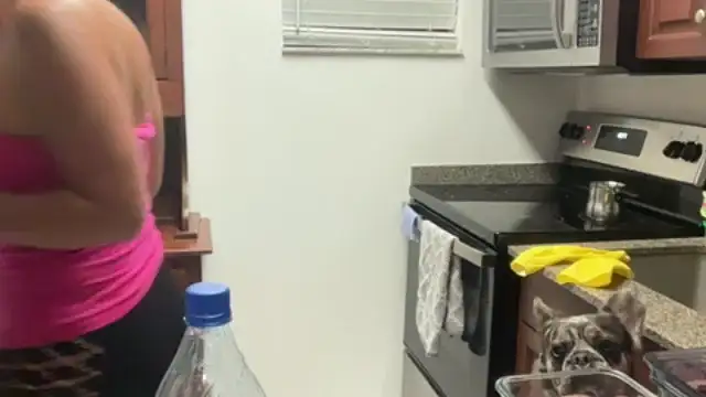 Snapshot of prettyykitty22 chatting on 10/29/25, 02:36 prettyykitty22 online show from 10/29/25, 02:36