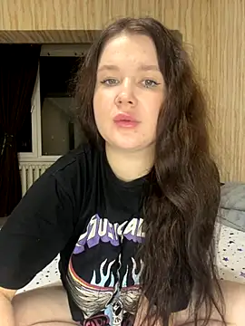 Snapshot of Di_Olivia chatting on 11/09/25, 04:27 Di Olivia online show from 11/09/25, 04:27