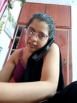 thanusi 2 online show from 10/14/25, 04:19