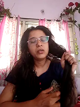 thanusi 2 online show from 11/23/25, 06:24