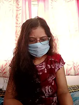 Snapshot of thanusi_2 chatting on 05/16/26, 05:26 thanusi 2 online show from 05/16/26, 05:26