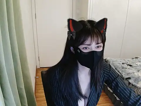 Winnie-01 online show from 03/14/26, 02:17