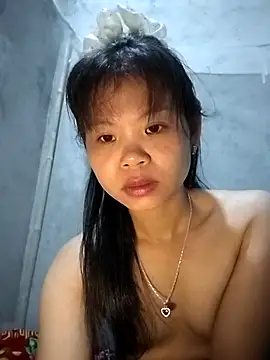 LinhNa999 online show from 11/19/25, 01:05