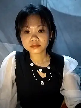 LinhNa999 online show from 02/16/26, 01:35