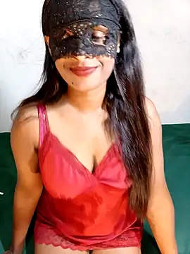 Snapshot of kameeliya99 chatting on 10/24/25, 05:31 kameeliya99 online show from 10/24/25, 05:31