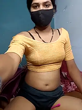 Snapshot of Naughty-Mayaa chatting on 11/12/25, 04:51 Naughty-Mayaa online show from 11/12/25, 04:51