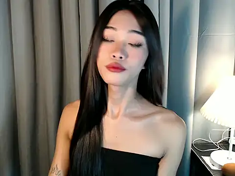 Snapshot of holyakiesha chatting on 02/27/26, 08:03 holyakiesha online show from 02/27/26, 08:03